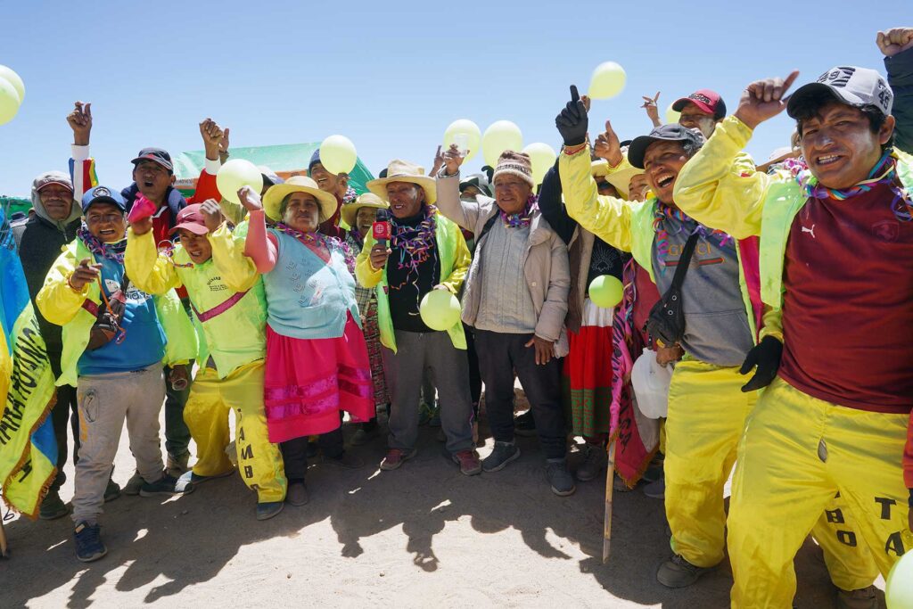 Comunidades de Huaytará reviven tradicional chaccu de vicuñas